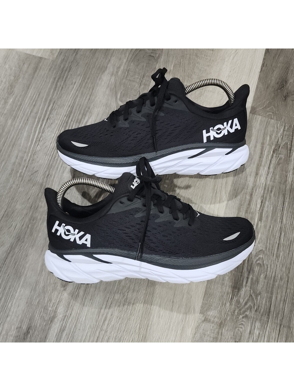 Hoka One One Clifton 8 Running Gym Shoes Womens 8.5B Black White 1119394 BWHT